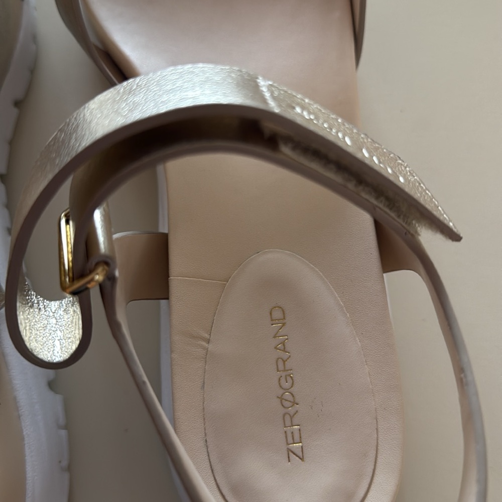 Cole Haan Gold Sandals with Crisscross Straps and Cushioned Footbed - Picture 5 of 8